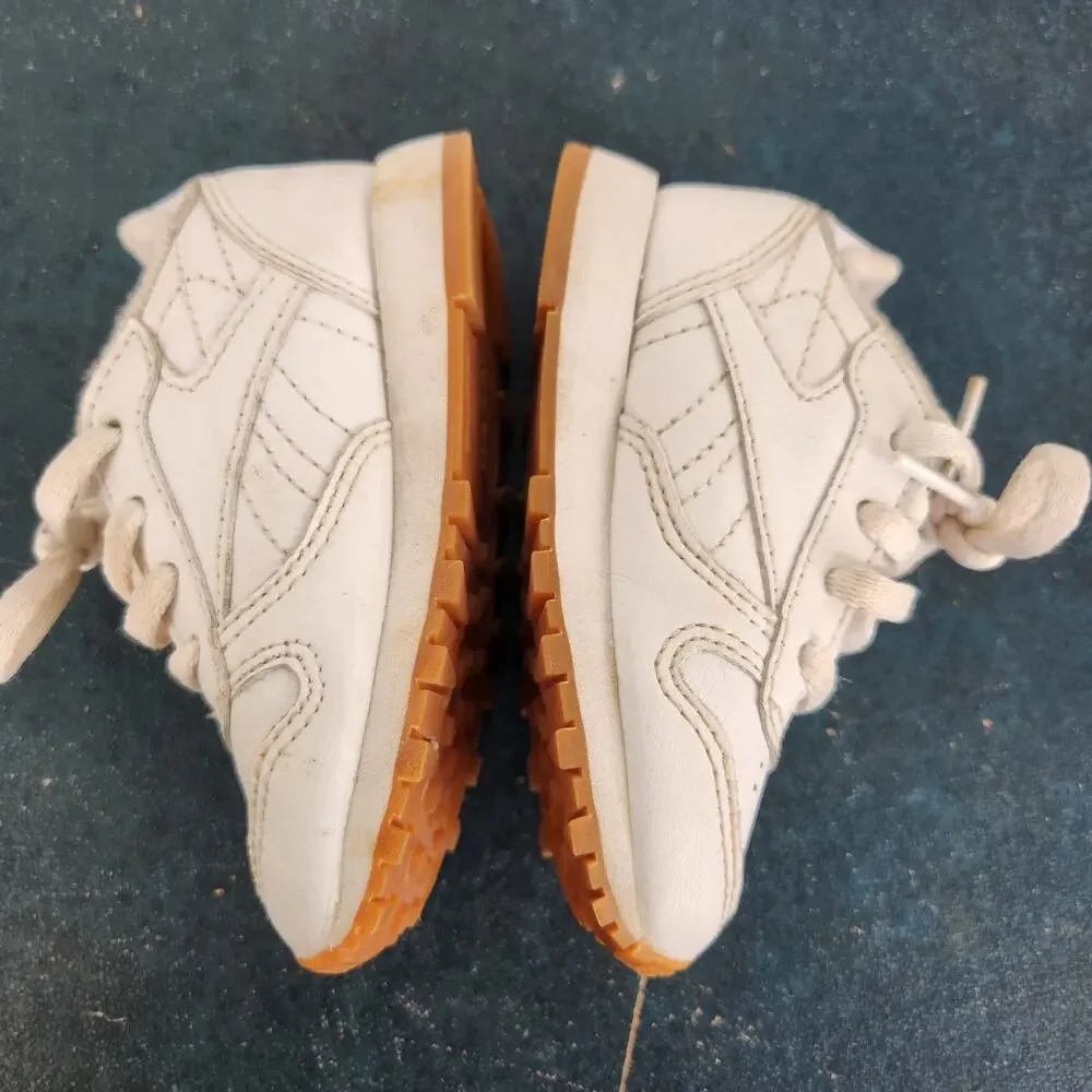 Reebok good preowned